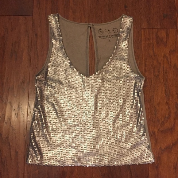 Threads 4 Thought Silver Sequin Top – Size S - Picture 6 of 6